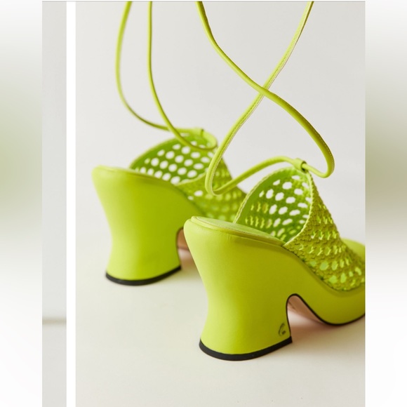 Circus by Sam Edelman Retro Bright Green Sandals size 9 - Picture 3 of 3